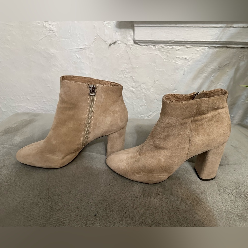 Saks Fifth Ave Ankle Bootie